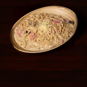 Spaghetti A Lo Alfredo.
