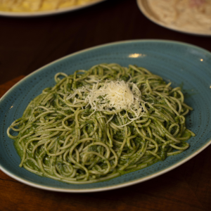 Spaghetti Al Pesto.